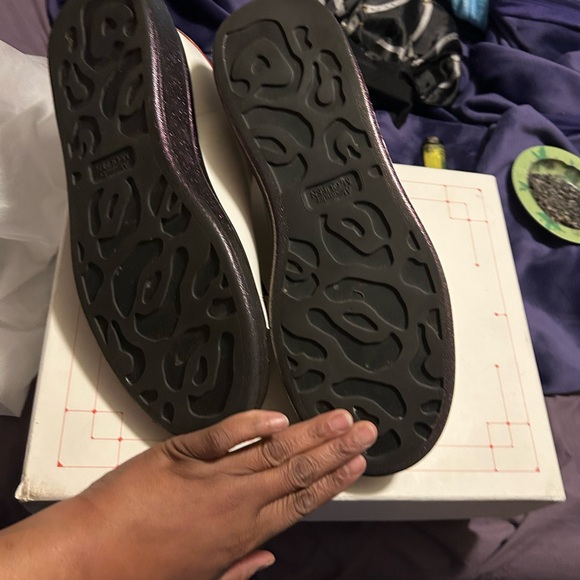 Alexander McQueen - Picture 7 of 8